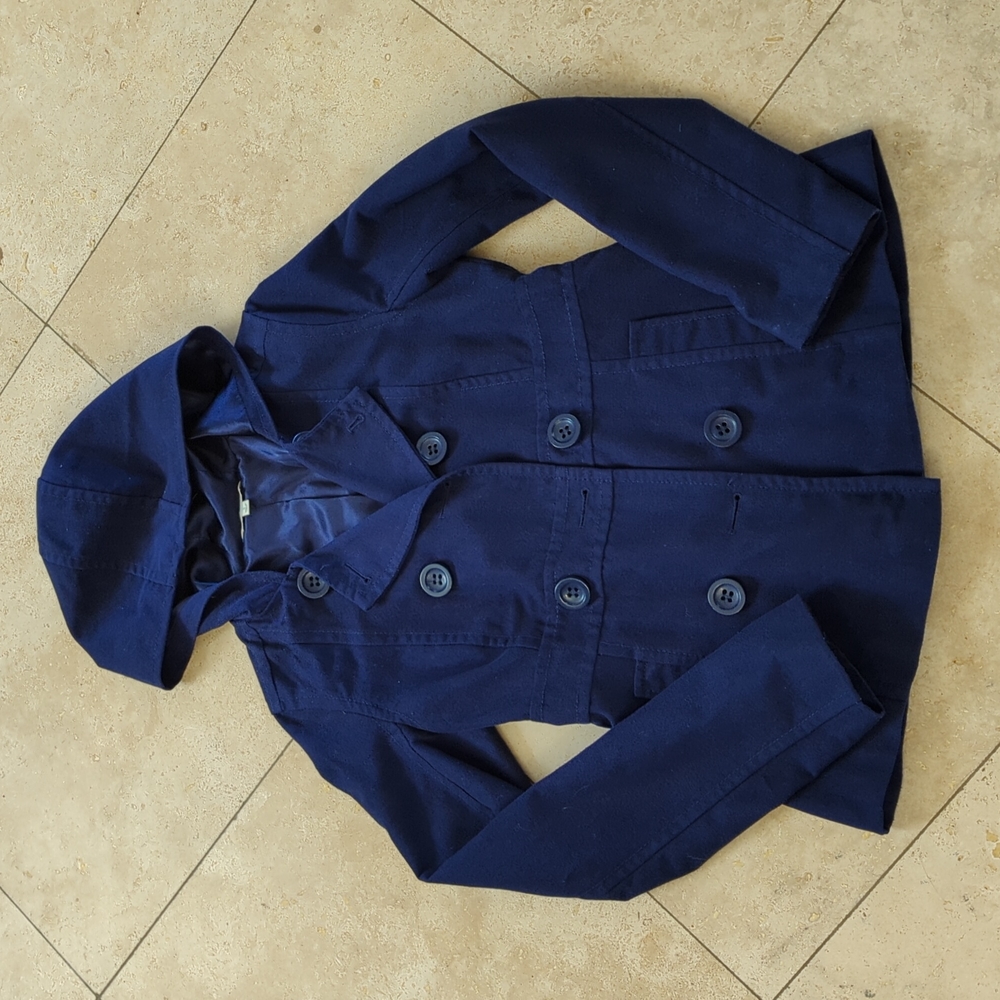 Rubbish blue short trench with hood